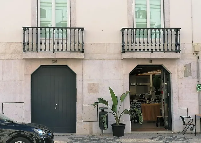 Brand New & Spacious 2Bdr Apartment By Lovelystay